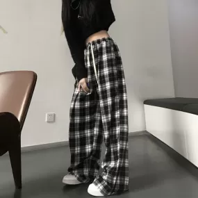 Wide-Leg Plaid Joggers